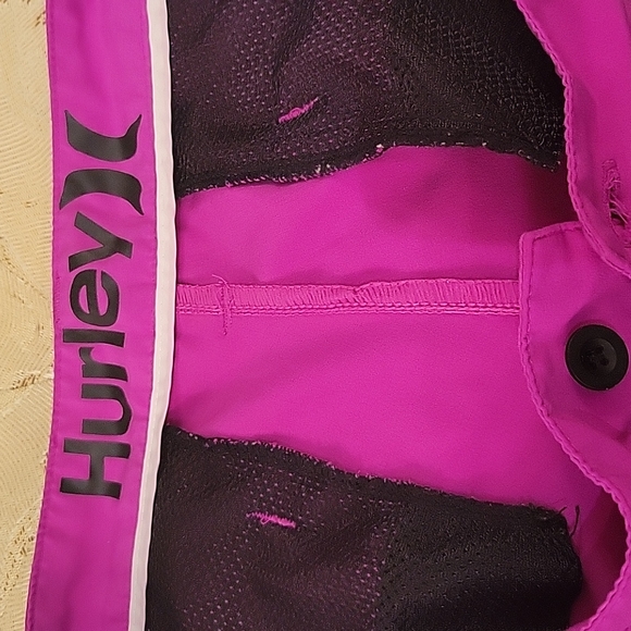 Hurley M Short Fuchsia Pink - Picture 11 of 12